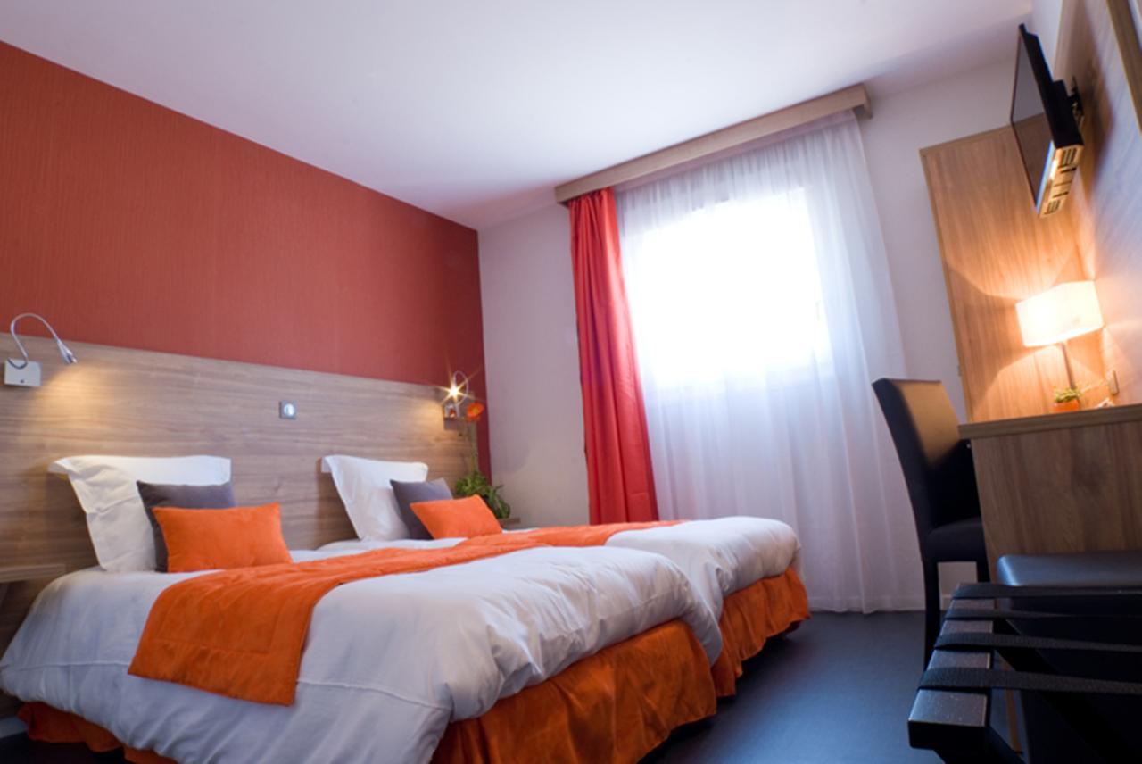 Logis Hotel Restaurant De La Madeleine Commercy エクステリア 写真