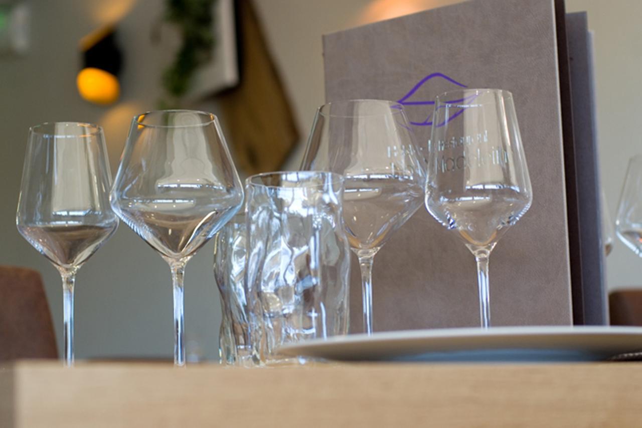Logis Hotel Restaurant De La Madeleine Commercy エクステリア 写真